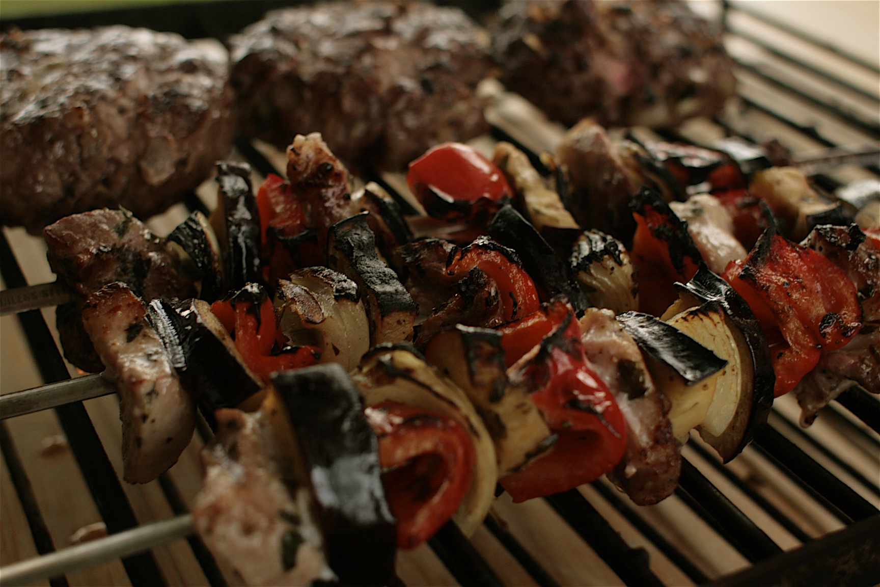 Greek Stylie Pork & Veggie Kebabs