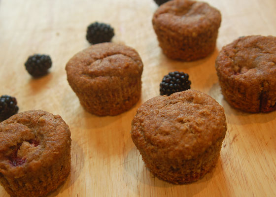 blackberryandbananamuffins